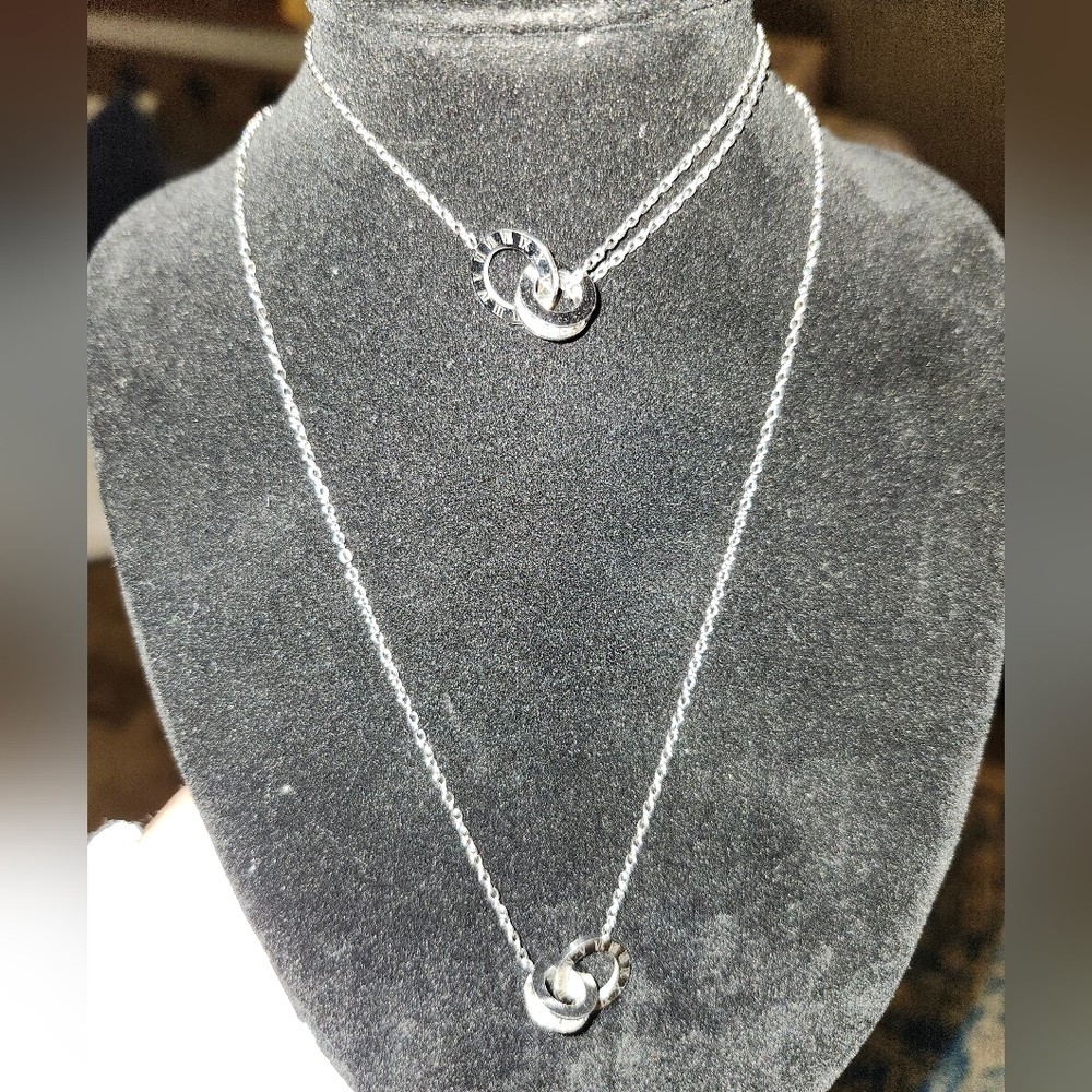 Elegant Silver Necklace And Matching Braclet with Roman Numeral Design #7 - Picture 3 of 3